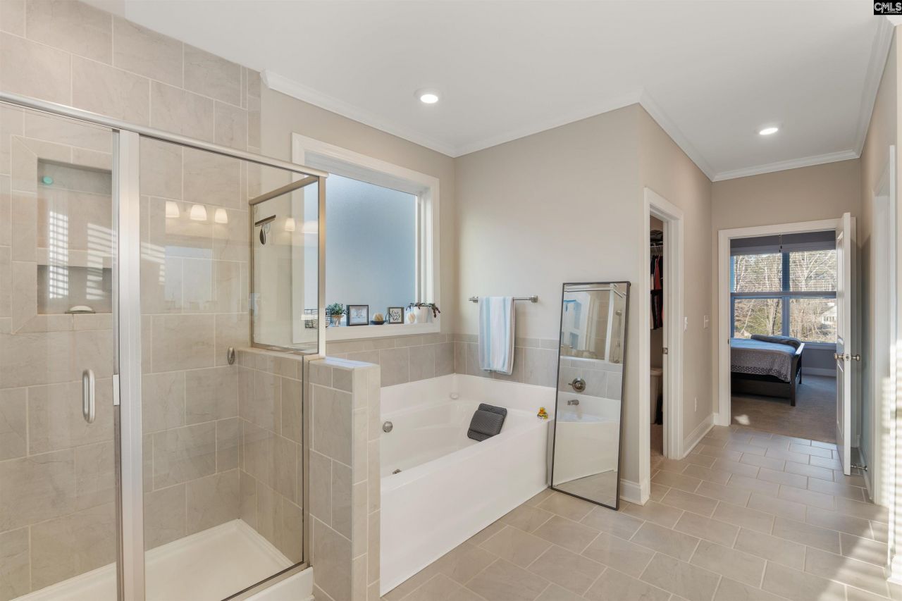 212 Winding Wood Circle Photo 26