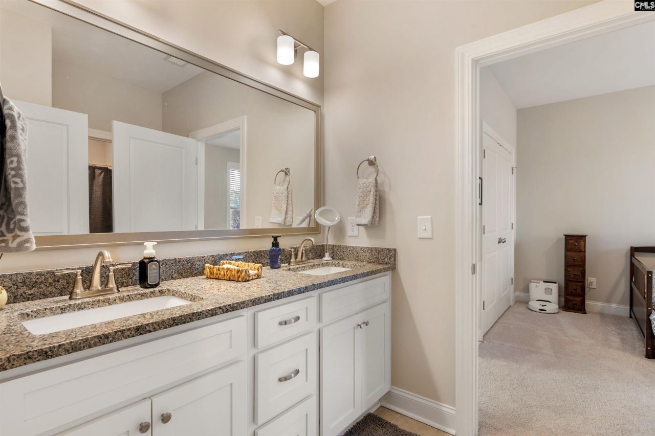 212 Winding Wood Circle Photo 40