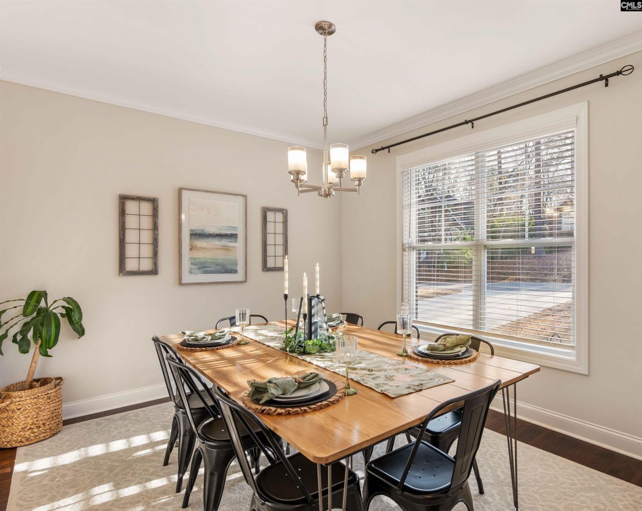 212 Winding Wood Circle Photo 6