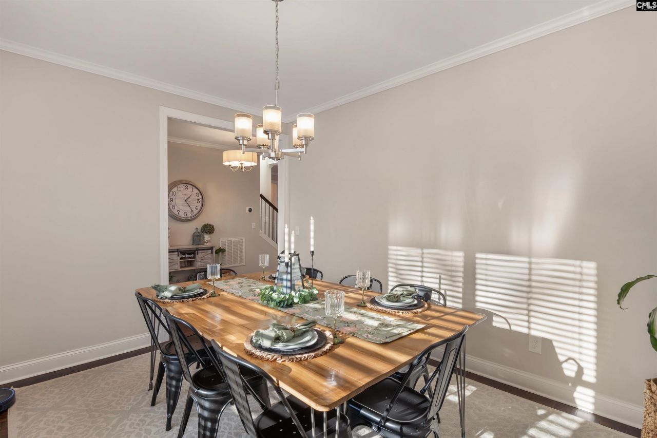 212 Winding Wood Circle Photo 7