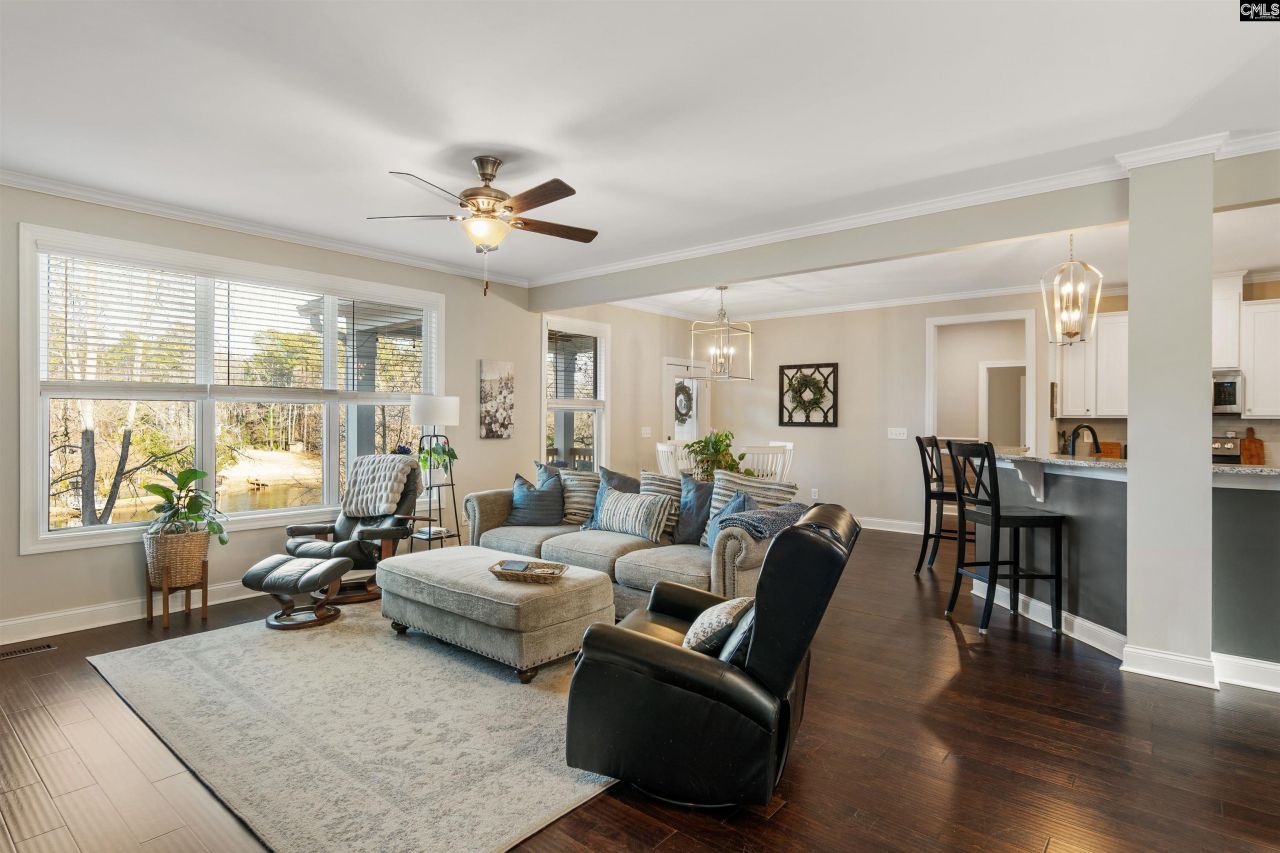 212 Winding Wood Circle Photo 9