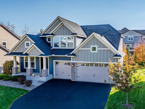 16225 53rd Avenue N, Plymouth, MN 55446