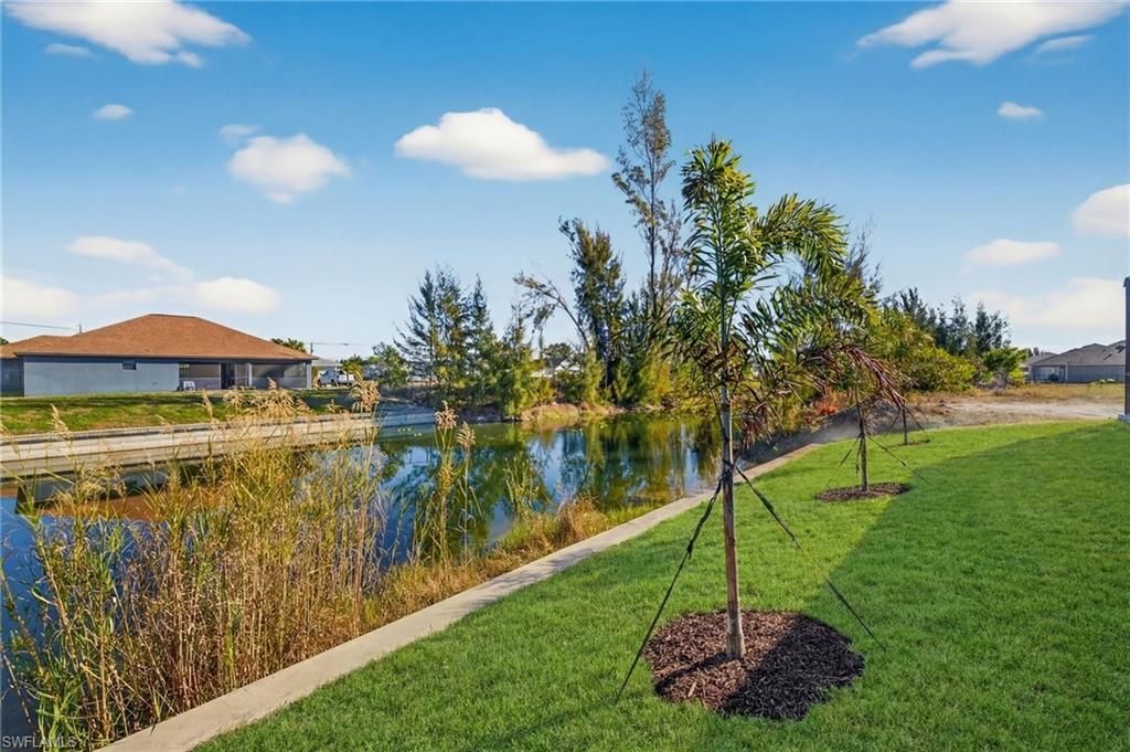 615 SW 26th Ter, Cape Coral, FL 33914 Photo