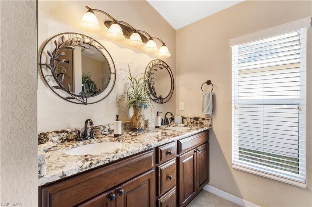 9679 Gladiolus Preserve Cir, Fort Myers, FL 33908 Photo