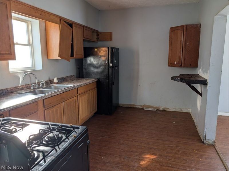 5705 poplar, Ashtabula, OH 44004 Photo 5