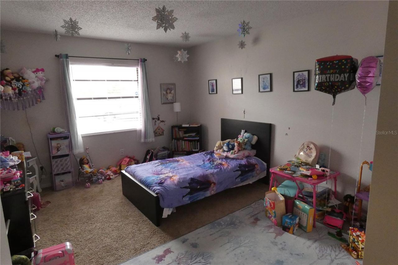 9201 7th Street N, Saint Petersburg, FL 33702 Photo