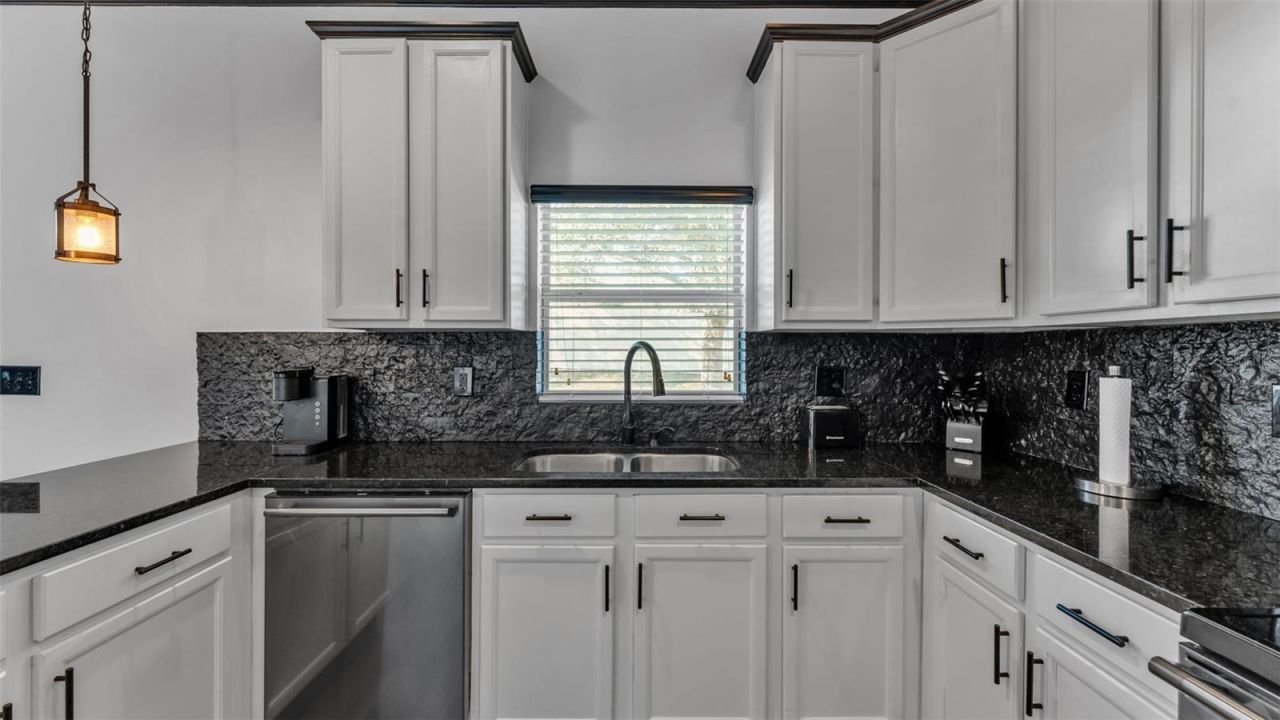3202 Magnolia Garden Drive, Plant City, FL 33567 Photo