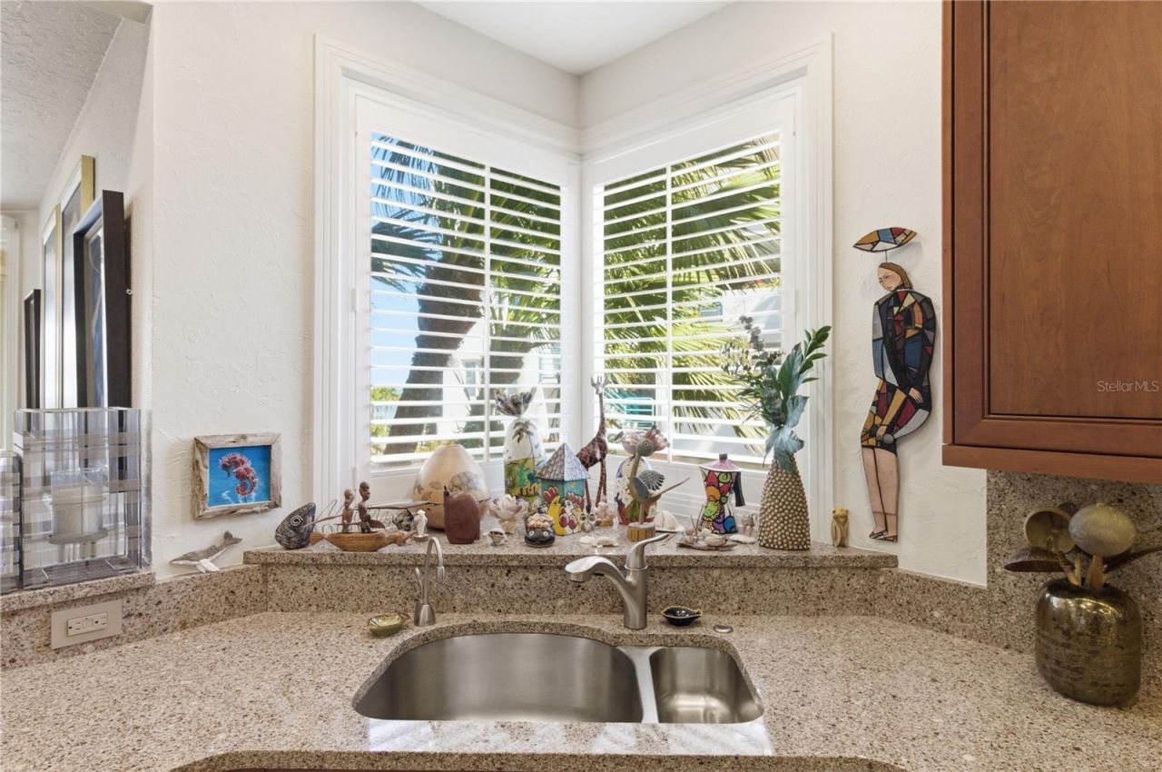 350 Gulf Of Mexico Drive, Unit 219, Longboat Key, FL 34228 Photo