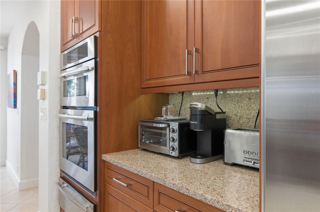 350 Gulf Of Mexico Drive, Unit 219, Longboat Key, FL 34228 Photo