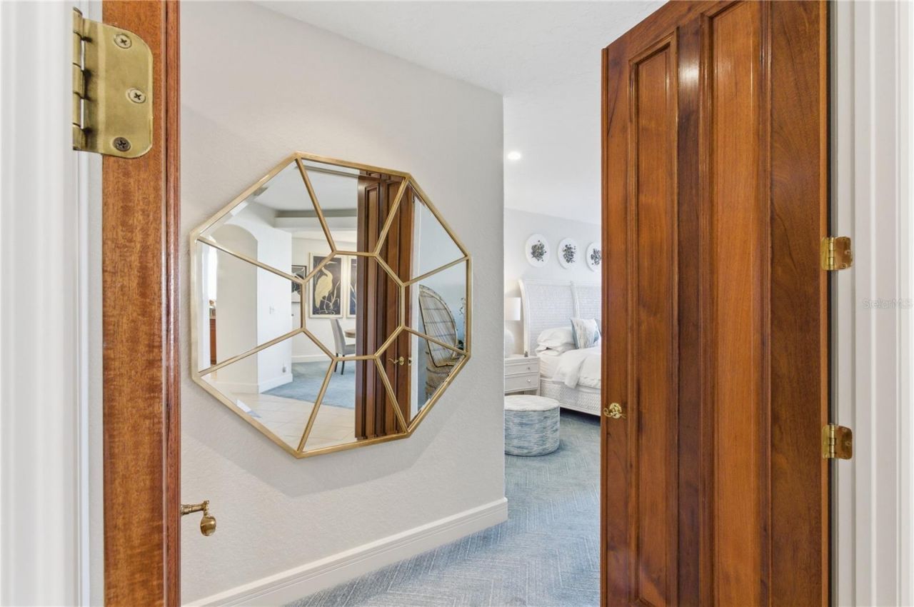 350 Gulf Of Mexico Drive, Unit 219, Longboat Key, FL 34228 Photo