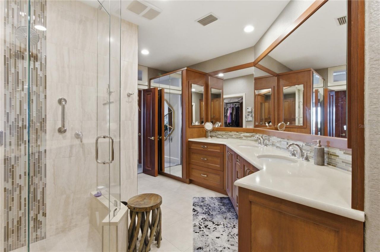 350 Gulf Of Mexico Drive, Unit 219, Longboat Key, FL 34228 Photo