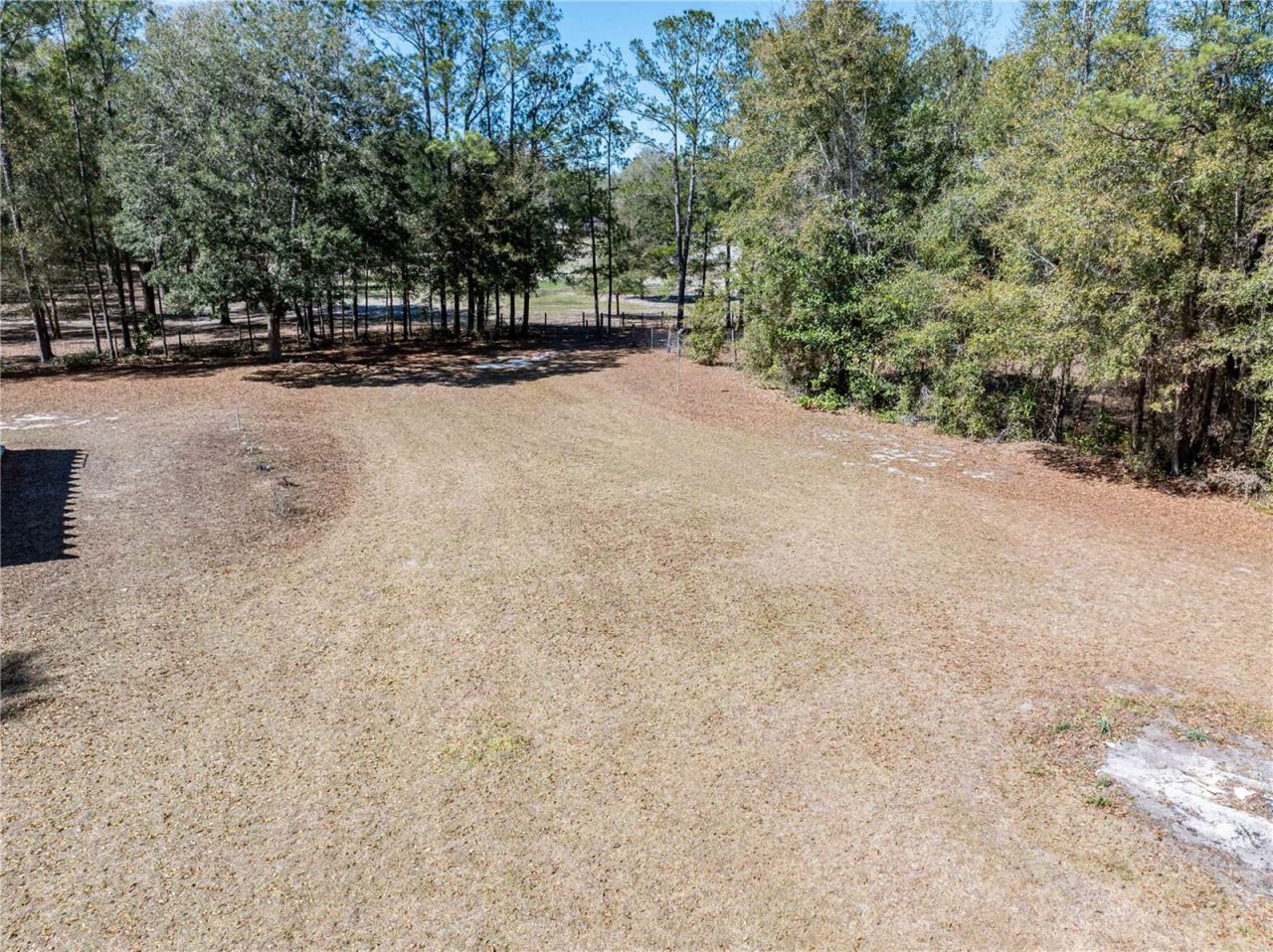 609 NW 96th Place , Branford, FL 32008 Photo