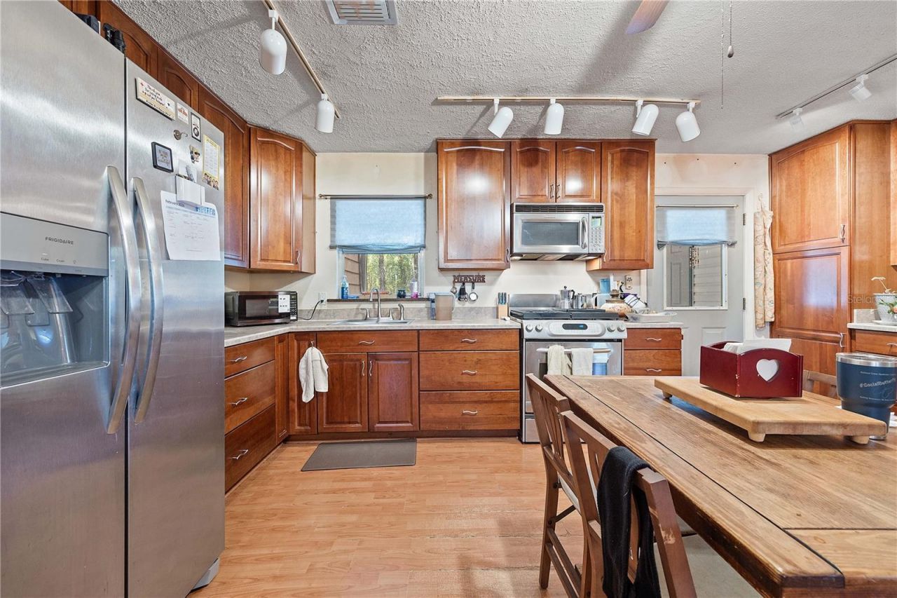 609 NW 96th Place , Branford, FL 32008 Photo