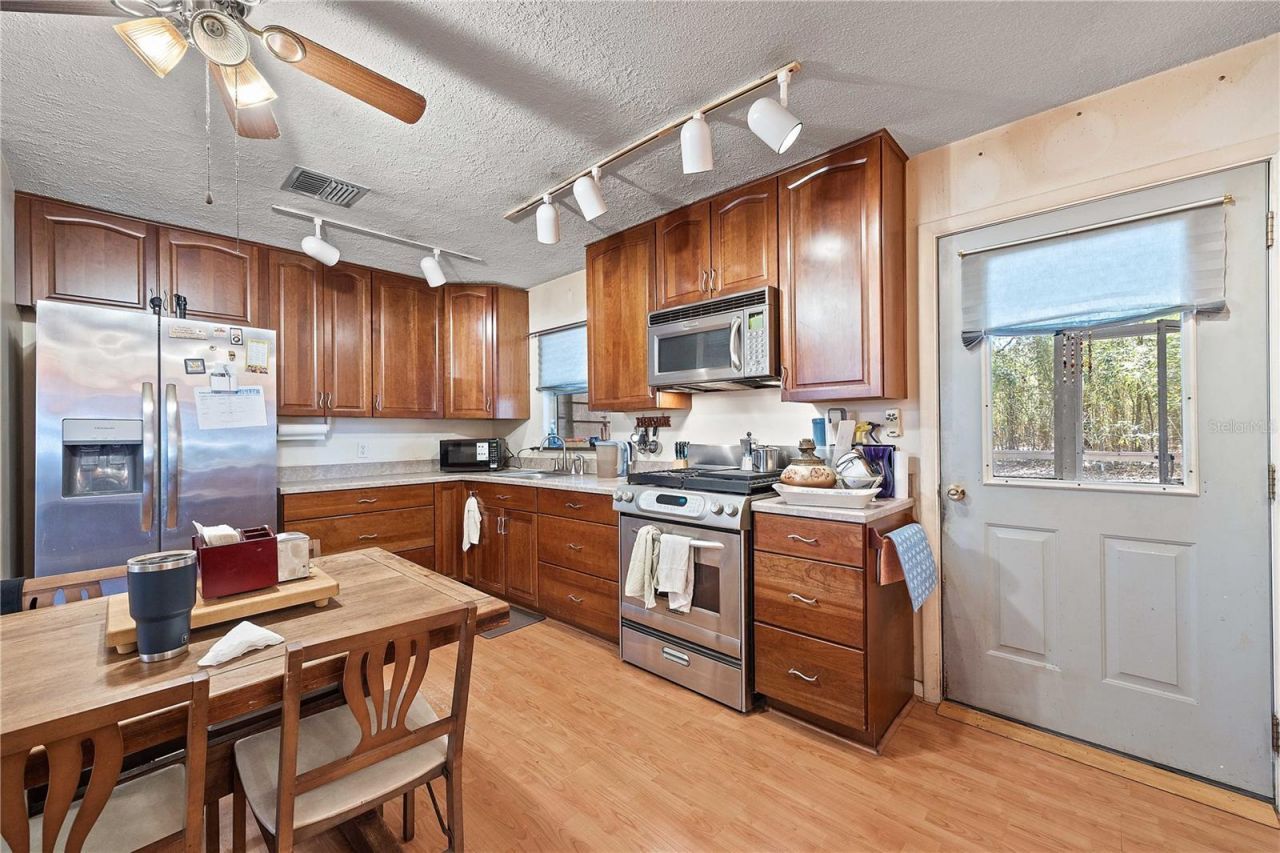 609 NW 96th Place , Branford, FL 32008 Photo