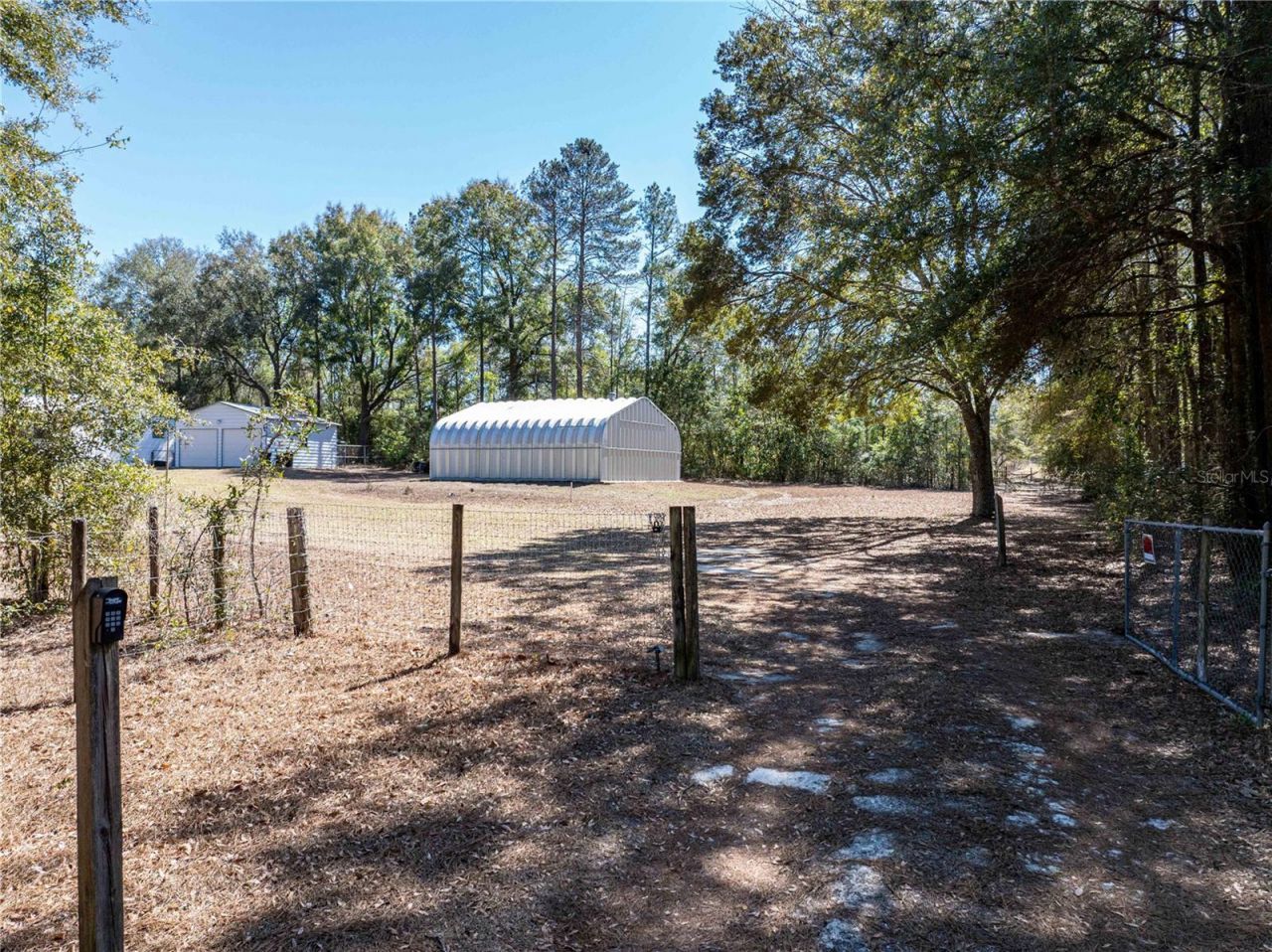 609 NW 96th Place , Branford, FL 32008 Photo