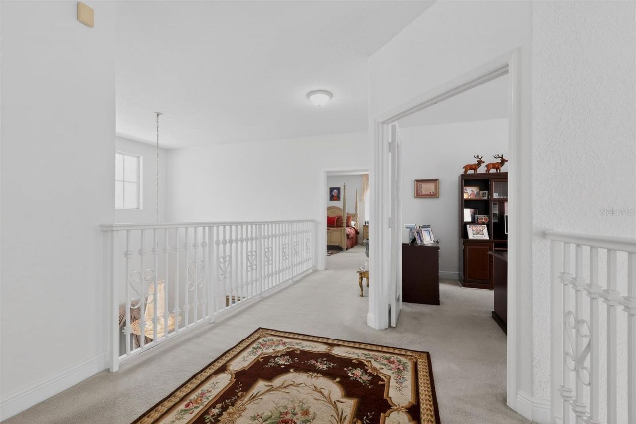 16613 NW 77th Path, Miami Lakes, FL 33016 Photo