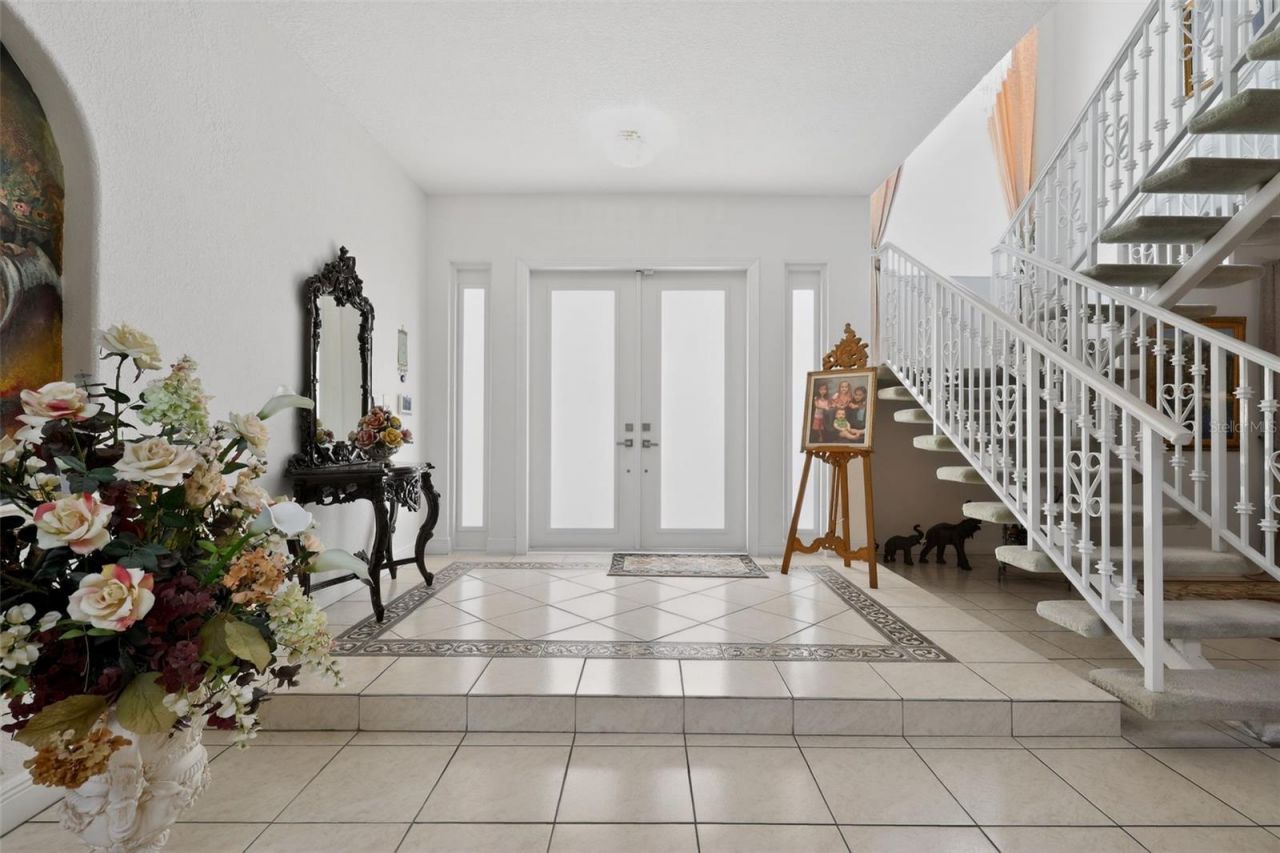 16613 NW 77th Path, Miami Lakes, FL 33016 Photo