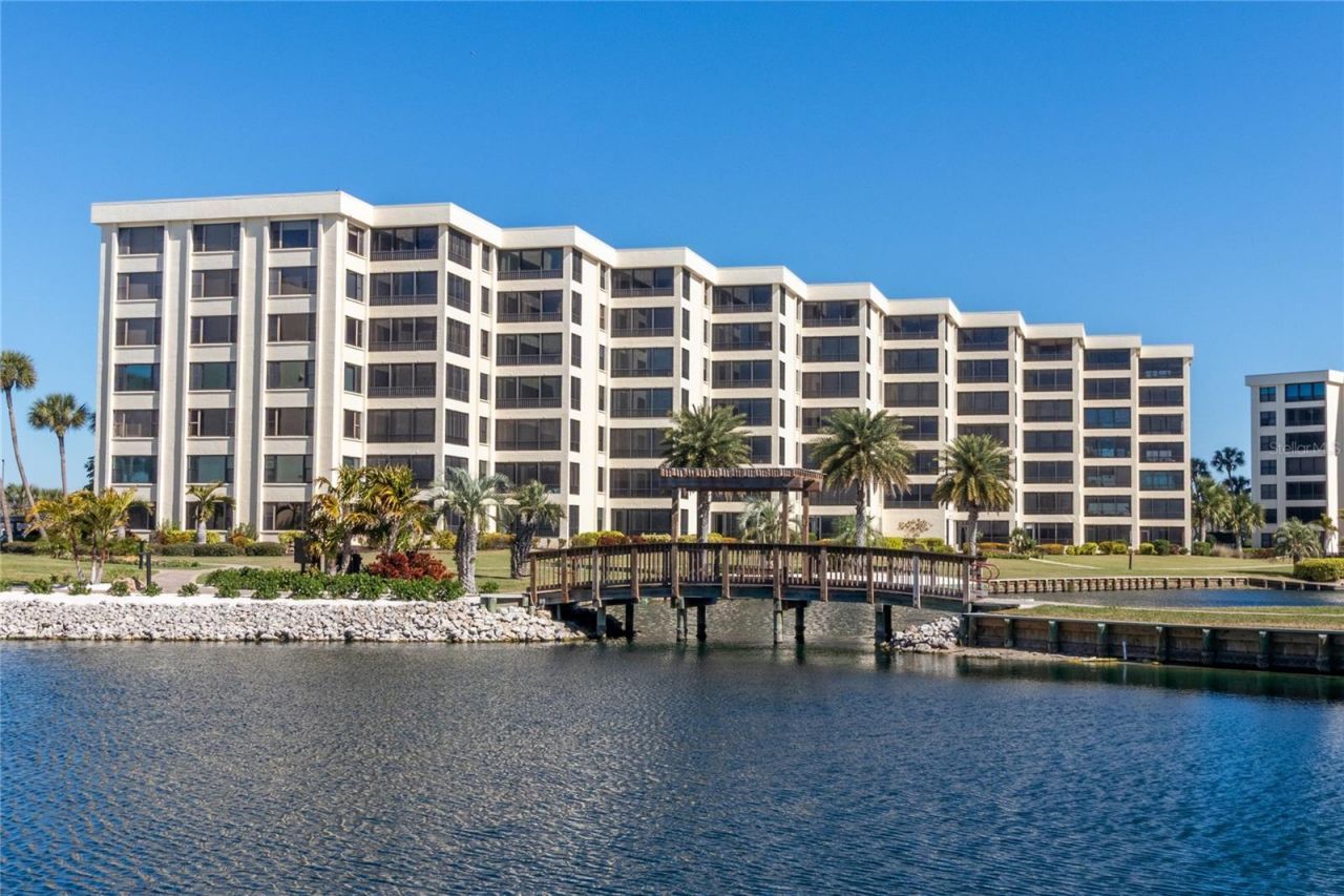 5790 Midnight Pass Road, Unit 208, Sarasota, FL 34242 Photo