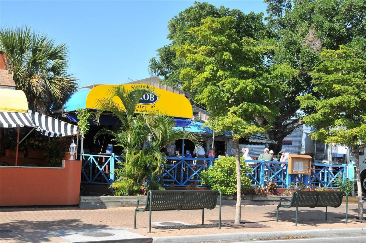 5790 Midnight Pass Road, Unit 208, Sarasota, FL 34242 Photo