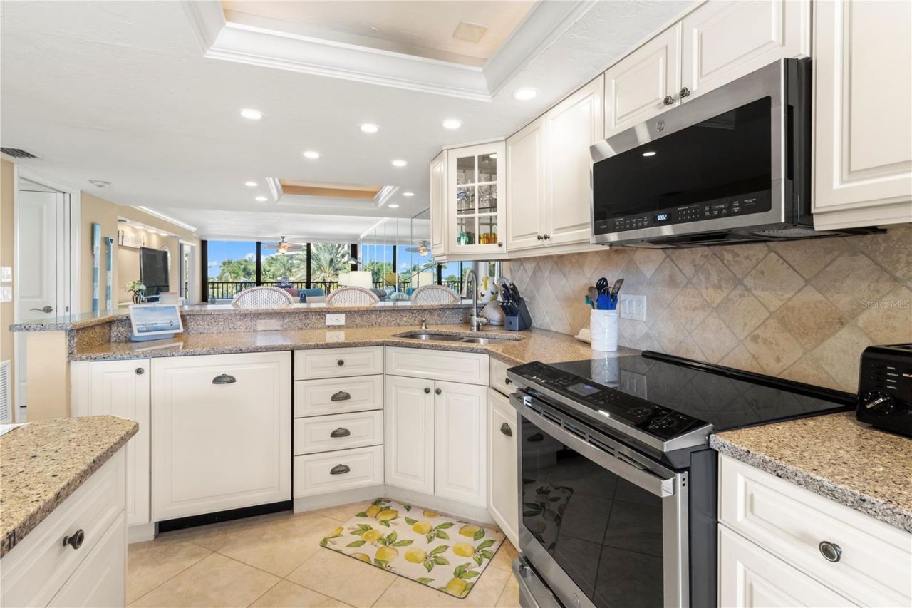 5790 Midnight Pass Road, Unit 208, Sarasota, FL 34242 Photo