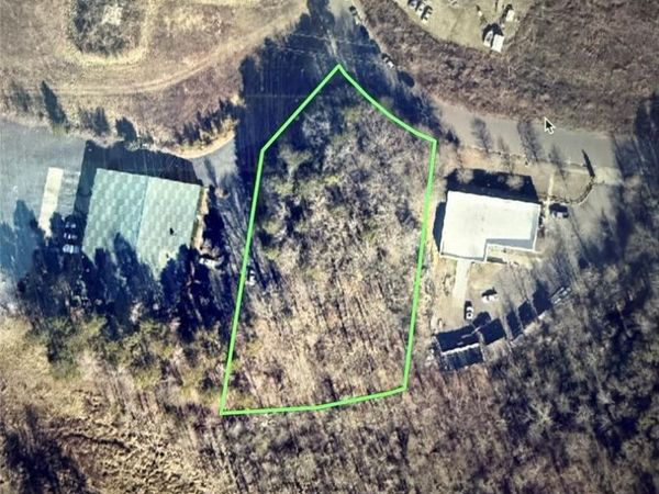 000 Green Park Circle, Charlotte, NC 28217