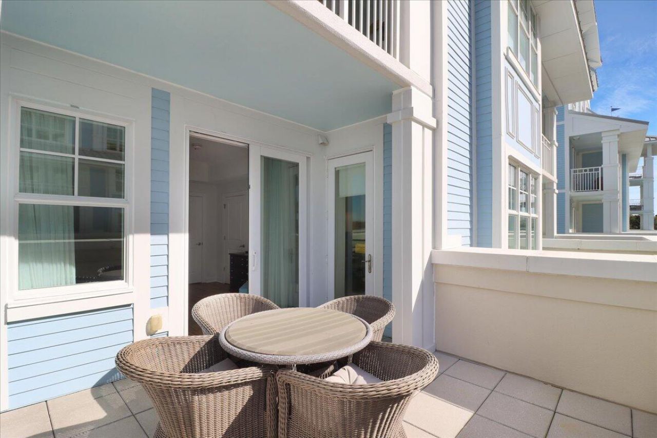 5804 Palmetto Drive Photo 10