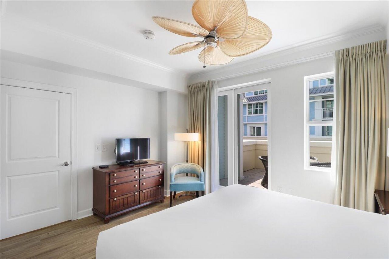 5804 Palmetto Drive Photo 15