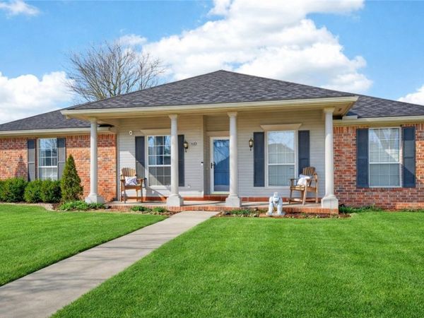 410 N 37th Place , Rogers, AR 72756