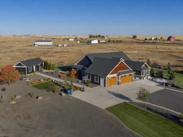 28120 Wild Rose Ln N, Davenport, WA 99122