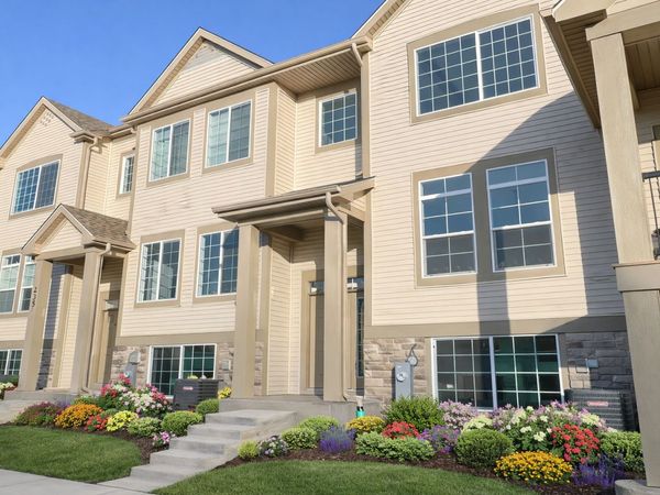 255 Regency Court, Unit D, Wauconda, IL 60084