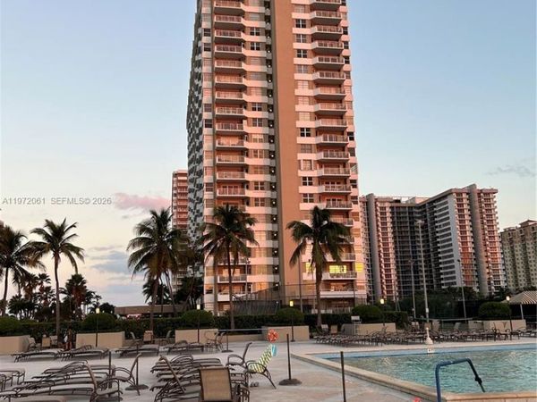 1985 S Ocean Dr , Unit 20L, Hallandale Beach, FL 33009