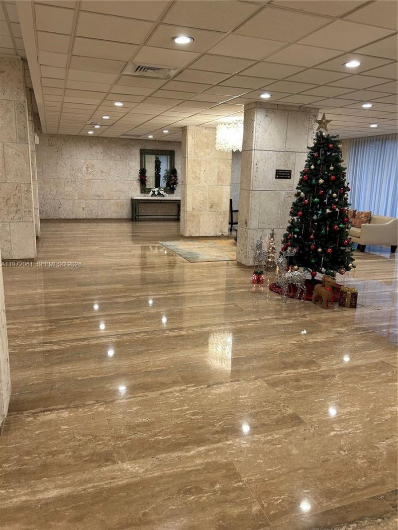 1985 S Ocean Dr , Unit 20L, Hallandale Beach, FL 33009 Photo