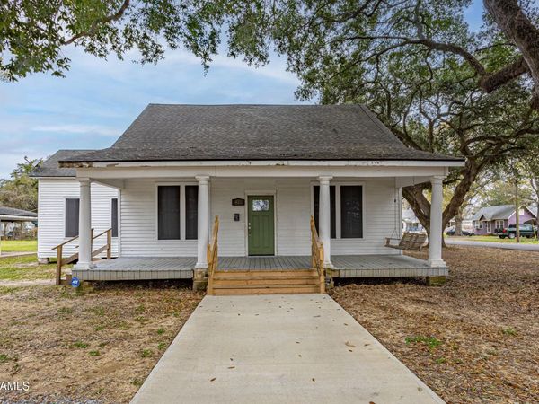 427 E 10th Street , Crowley, LA 70526