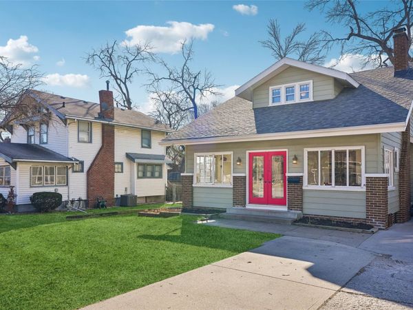 3516 Iola Avenue, Des Moines, IA 50312