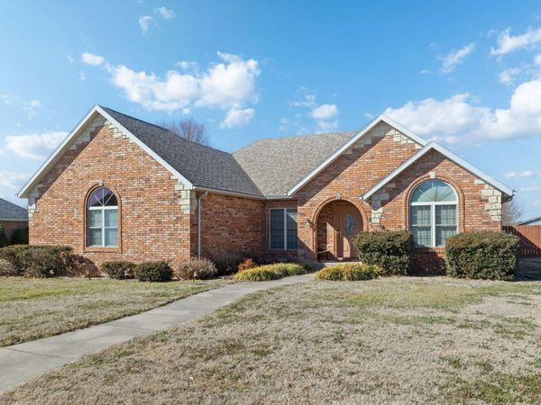 303 Regan Run , Marionville, MO 65705