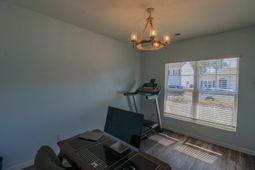 1929 Zonny Moss Drive photo 4