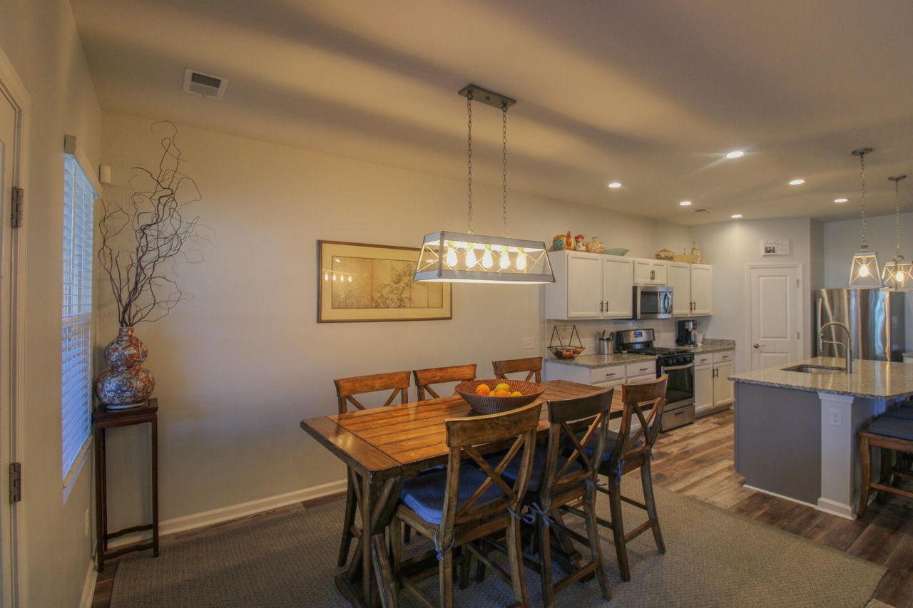 1929 Zonny Moss Drive Photo 6