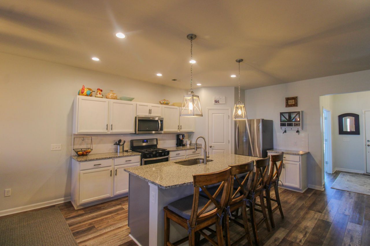 1929 Zonny Moss Drive Photo 7