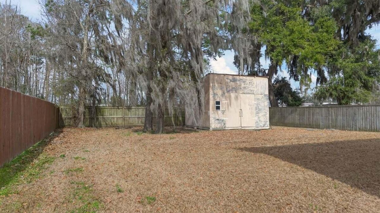 7580 High Maple Circle Photo 10