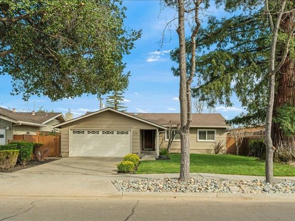 258 Howes Drive, Los Gatos, CA 95032