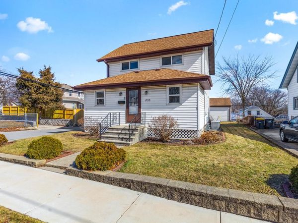 853 Genesee STREET, Waukesha, WI 53186