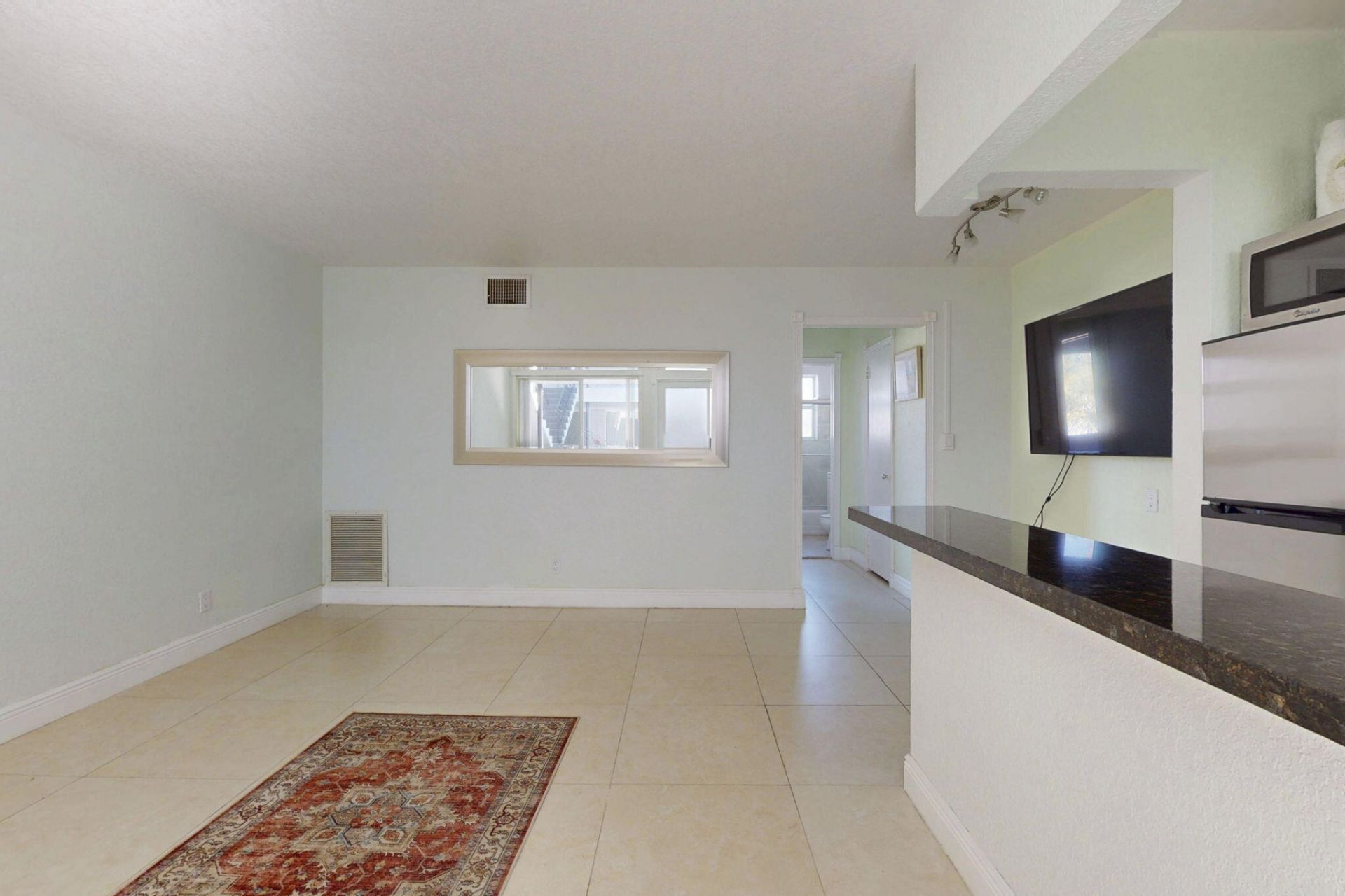302 Lake Osborne Drive, Unit 5, Lake Worth Beach, FL 33461 Photo