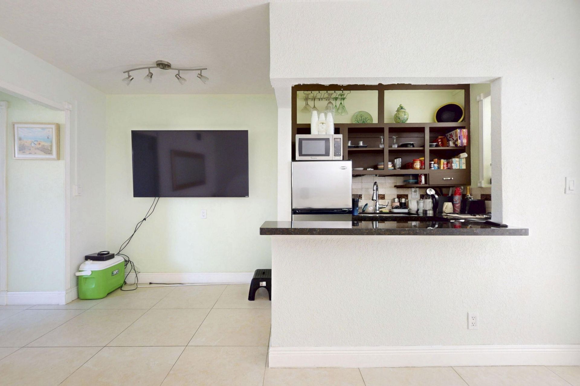 302 Lake Osborne Drive, Unit 5, Lake Worth Beach, FL 33461 Photo