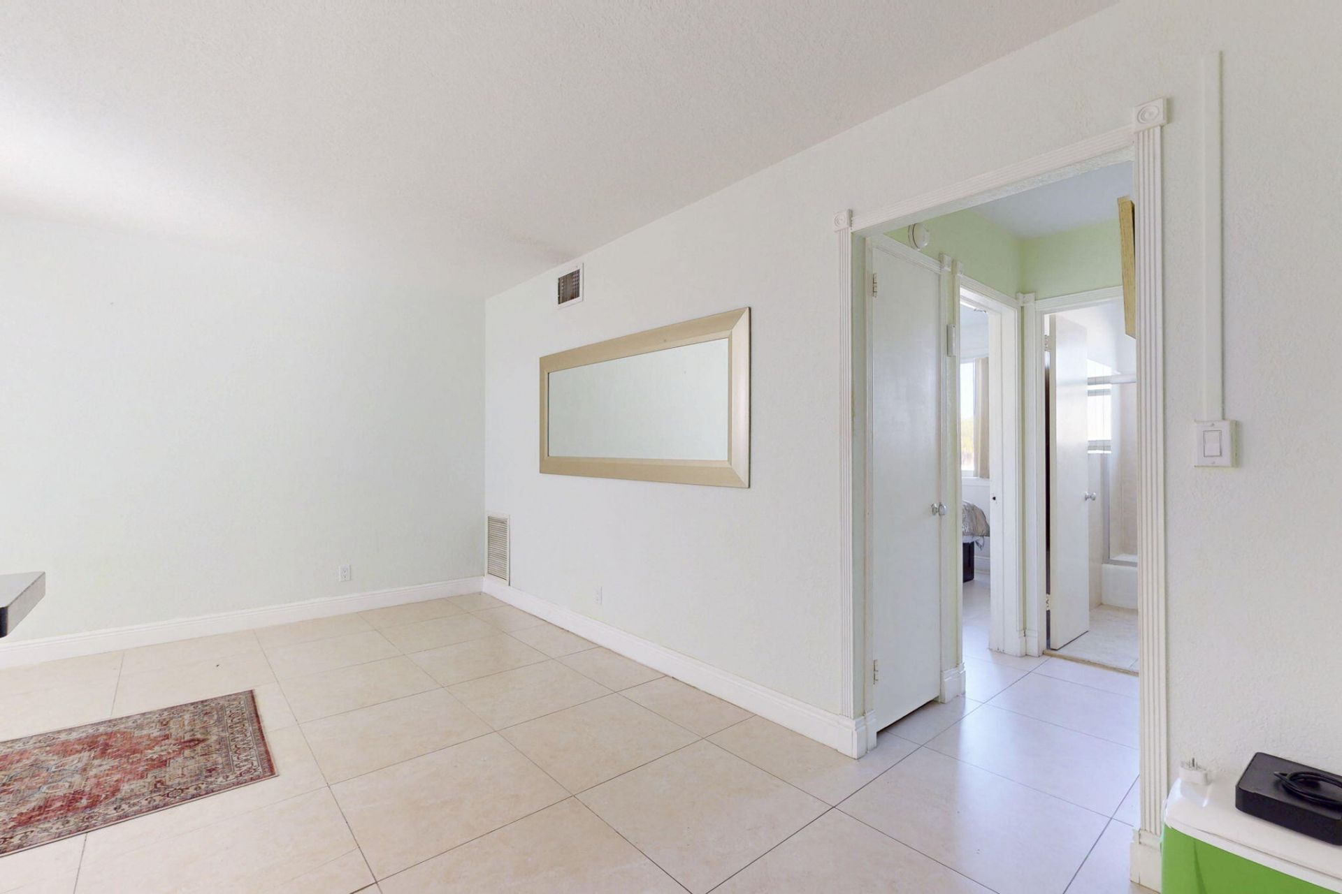 302 Lake Osborne Drive, Unit 5, Lake Worth Beach, FL 33461 Photo