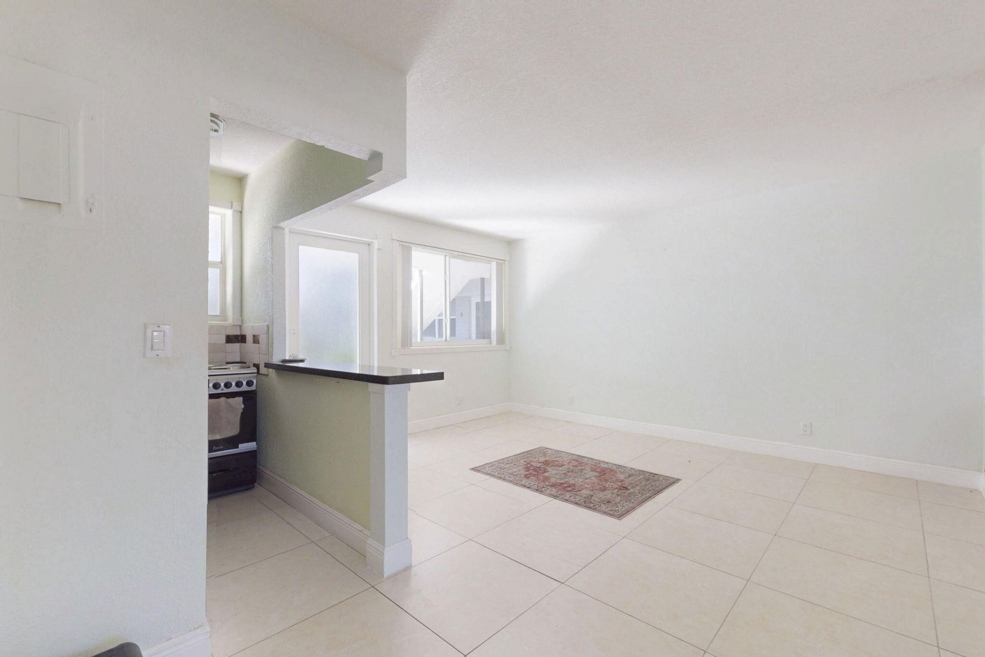 302 Lake Osborne Drive, Unit 5, Lake Worth Beach, FL 33461 Photo