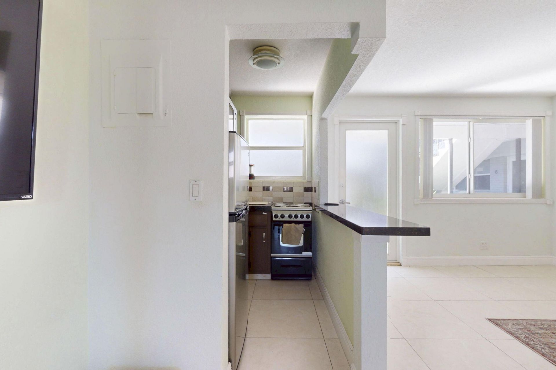 302 Lake Osborne Drive, Unit 5, Lake Worth Beach, FL 33461 Photo