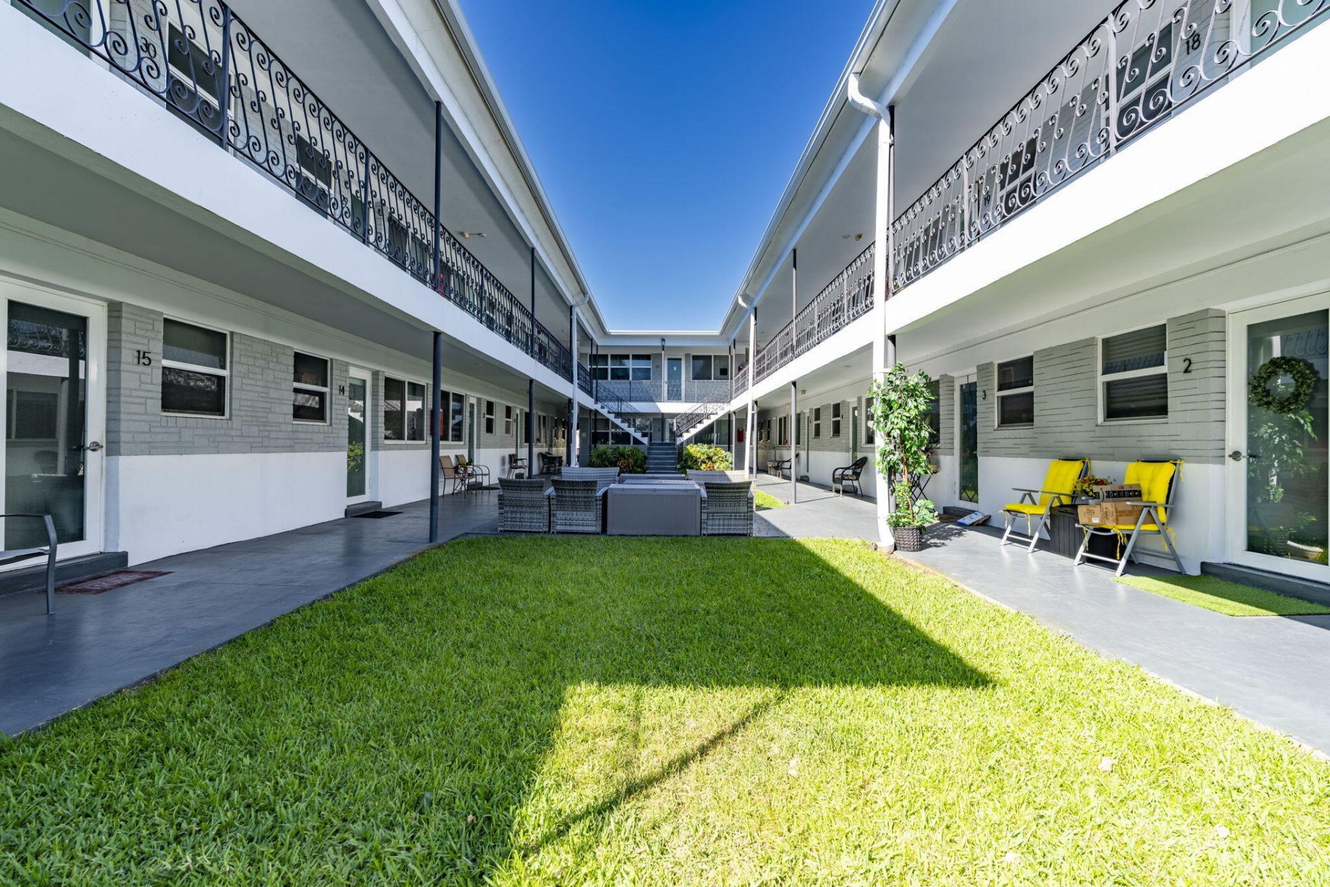 302 Lake Osborne Drive, Unit 5, Lake Worth Beach, FL 33461 Photo