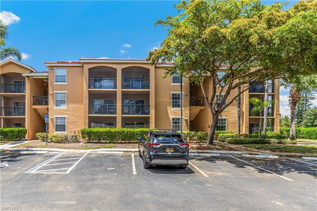 8754 River Homes Ln , Unit 8-105, Bonita Springs, FL 34135 Photo