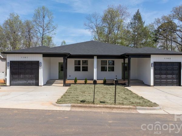 1141 & 1143 12th Street Drive SW, Hickory, NC 28602