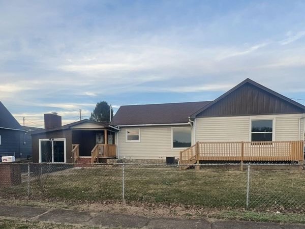 217 17th Street, Kenova, WV 25530